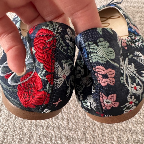 Sam Edelman Floral Ballet Flats - Picture 2 of 3